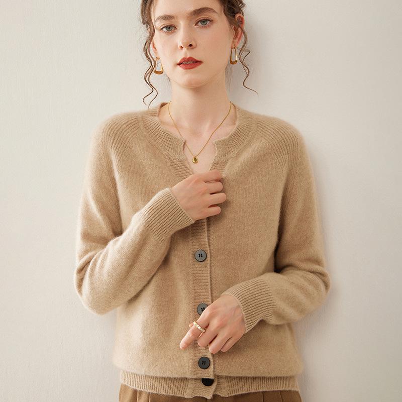 Women's Cashmere Round Neck Cardigan - 2024 Autumn/Winter Collection, Thickened Raglan Loose Knit Sweater, Versatile Outerwear.