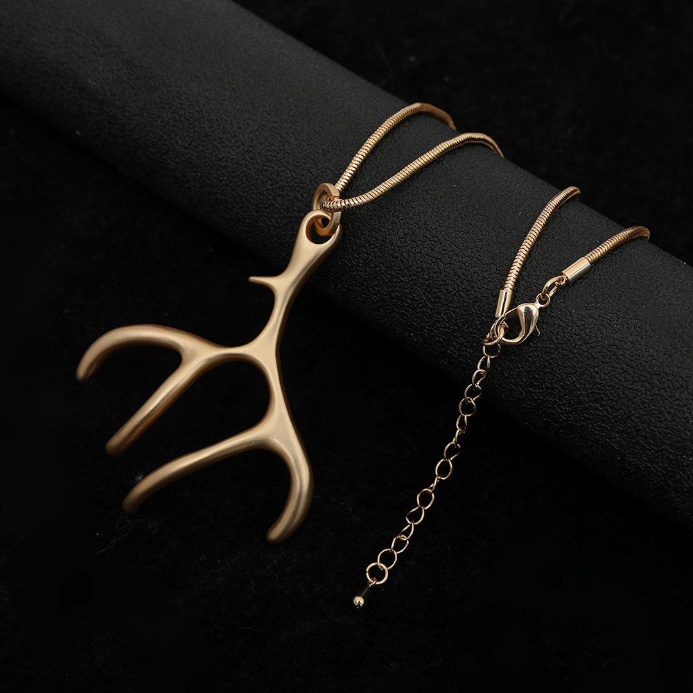 Metal Jewelry Antlers Simple And Versatile Retro Sweater Chain Fashion High-End Necklace