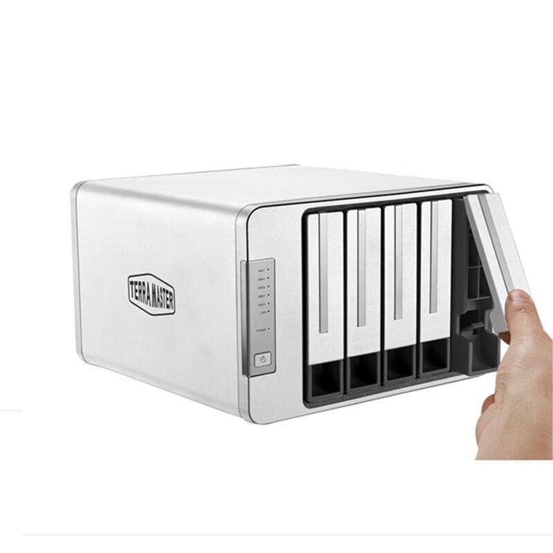 Terramaster F5-422 100TB Enterprise NAS