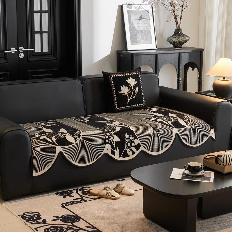 

Special-Shaped Sofa Cushion, Universal Cushion For All Seasons, French Cream Wind Sofa Cushion, Light Luxury, High-End Sofa Cloth Cover 70*70cm