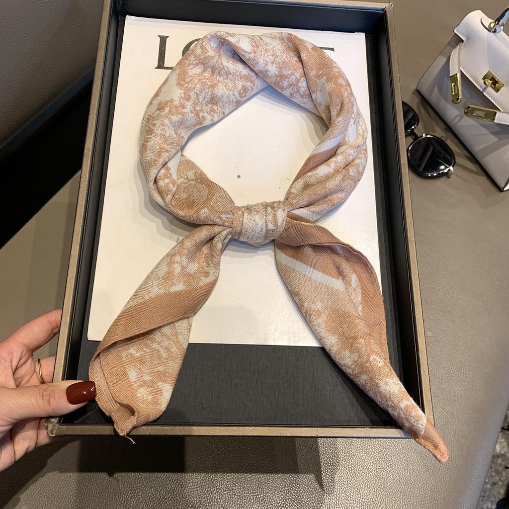 High-end Herringbone Silk Cotton Silk Scarf Women's Spring and Autumn New Versatile Decorative Scarf Shawl Fashion Printed Small Square Scarf