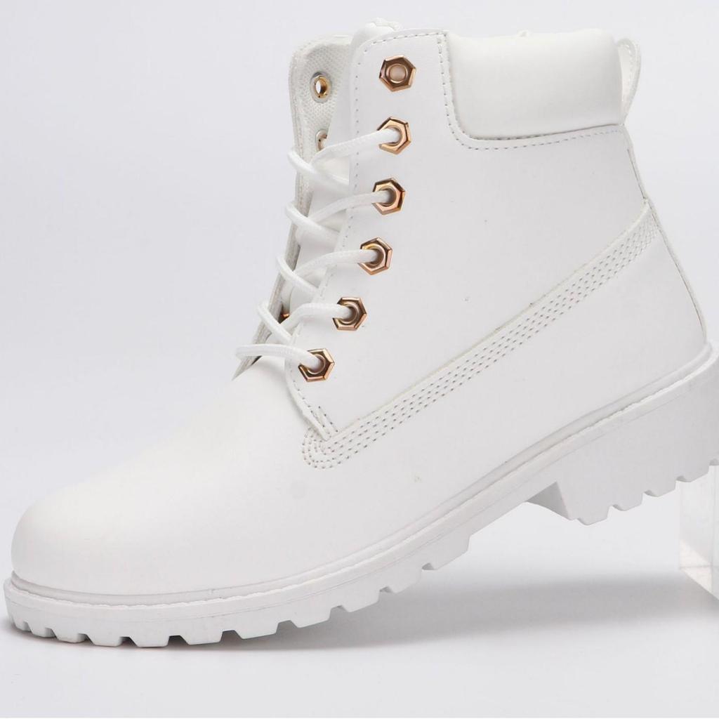 Women's Dr. Martens White PU Leather Non-slip Flat Boots, Large Size, G-2