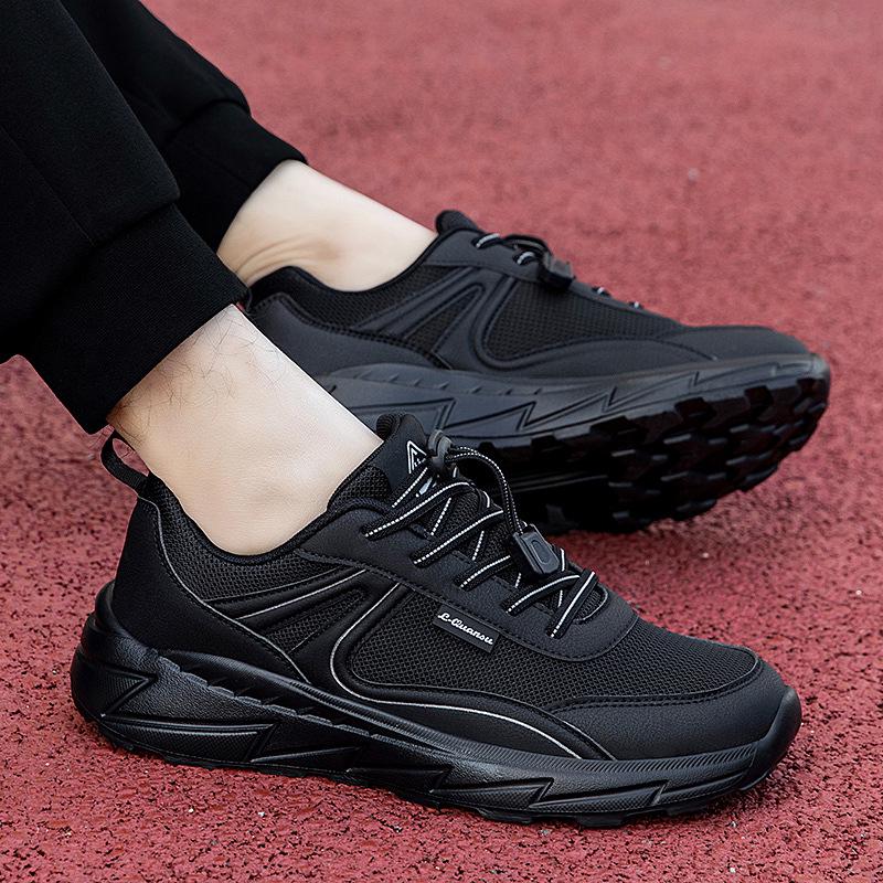 Men's Lightweight Shock-Absorbing Non-Slip Casual Shoes for Elderly, Soft Sole, Ideal for Spring and Autumn Walking.