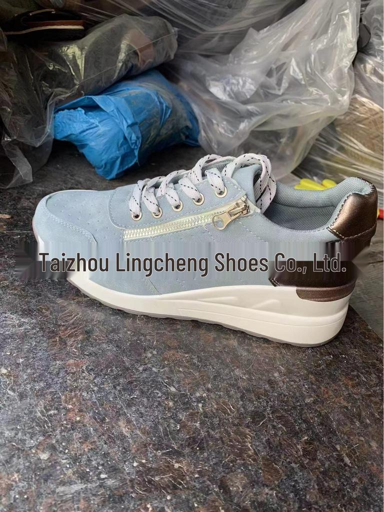2021 Casual Women's Lace-up Sneakers with Thick Sole and Burned Flower Design, Plus Sizes Available