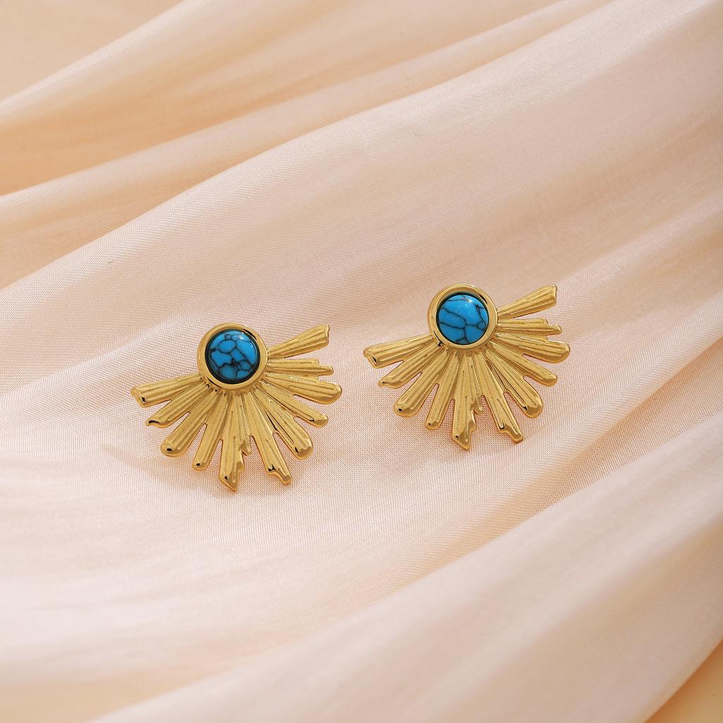 French Retro Irregular Flower Texture Stud Earrings, Medieval Light Luxury High-End Metal Style Fashion Temperament Earrings