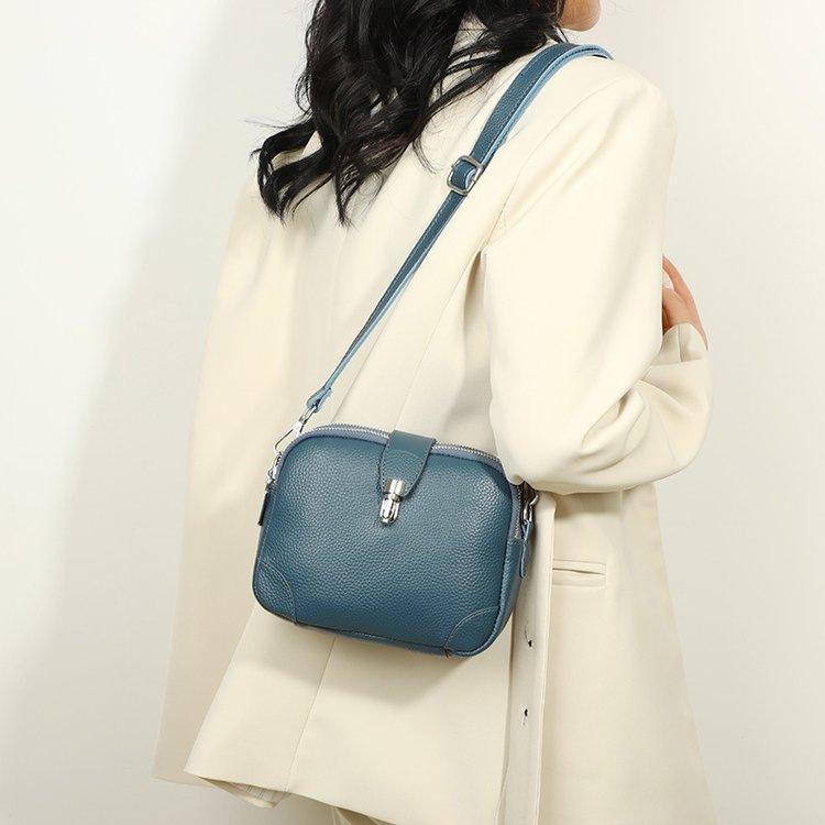 Η πρώτη στρώση γυναικεία τσάντα ώμου από δέρμα αγελάδας άνοιξη και καλοκαίρι νέα κλειδαριά τσάντα messenger από γνήσιο δέρμα μεγάλης χωρητικότητας ευέλικτη μικρή τετράγωνη τσάντα