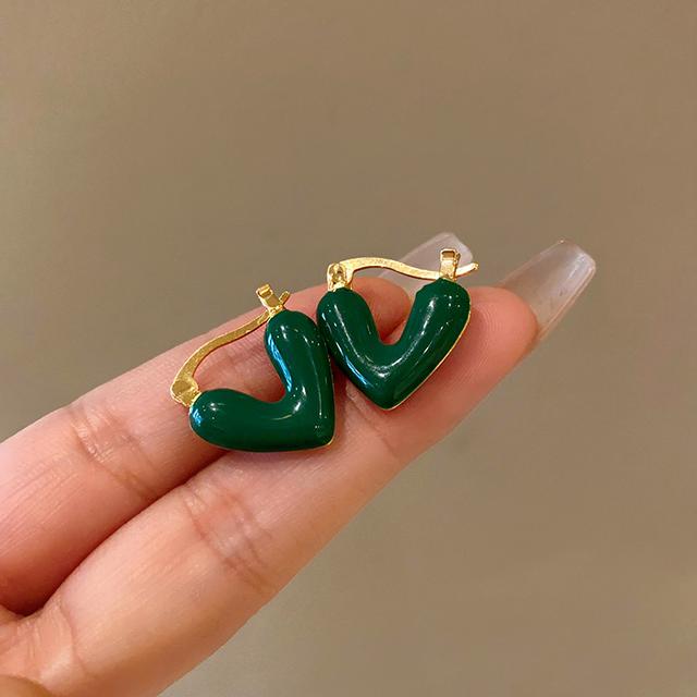 Heart Drip Oil Ear Buckle Korea Sweet All-matching Temperament Hoop Earrings Delicate High-grade New Gold Plating Jewelries