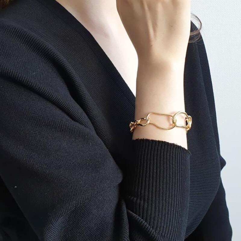 

Women s Bold Gold Chain Mix Fashion Bracelet A20564_ONECOLOR