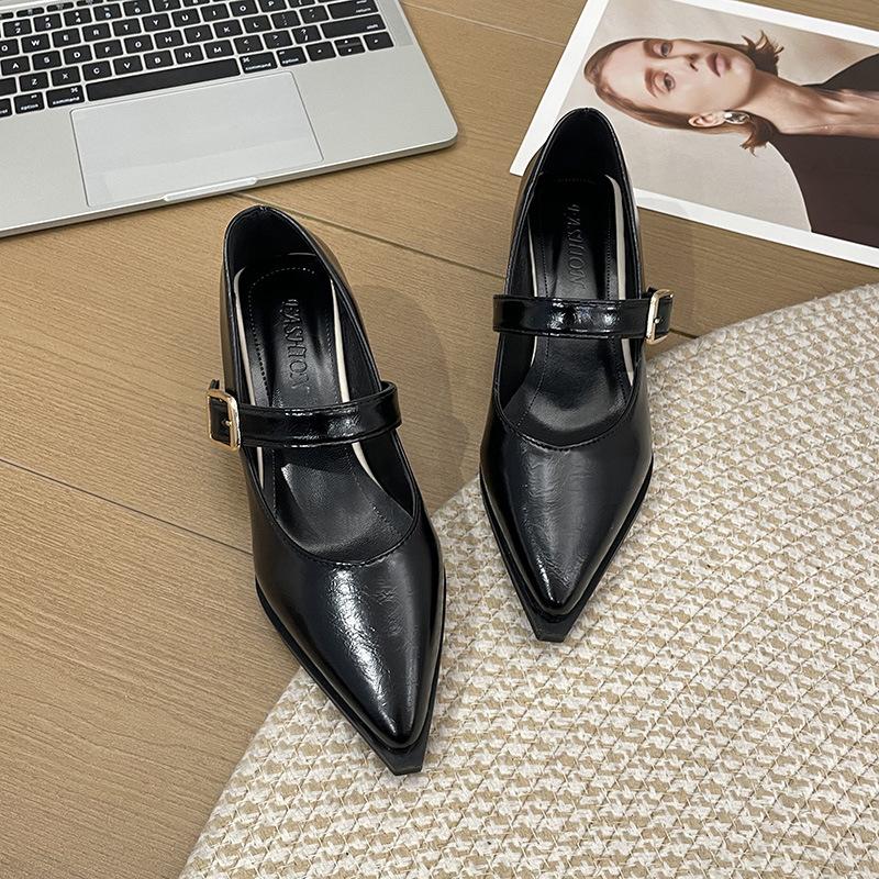 New pointed versatile thick heel women's middle heel shoes with shallow temperament Mary Jane leather single shoes