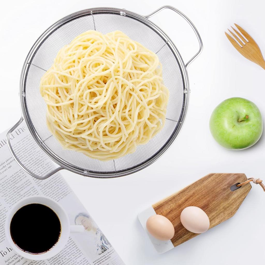 3 Pack 18/8 Stainless Steel Colander Sieves(5-Quart, 4-Quart and 3-Quart), Mesh Strainer Net Baskets with Handles & Resting Base for Strain, Drain,