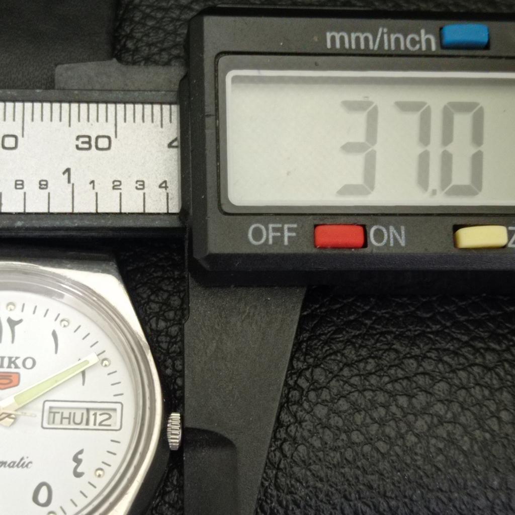 JAPAN VINTAGE SEIKO 5 AUTOMATIC 6309A MENS ARABIC WHITE DIAL WATCH A701494-5 R206b-a701494