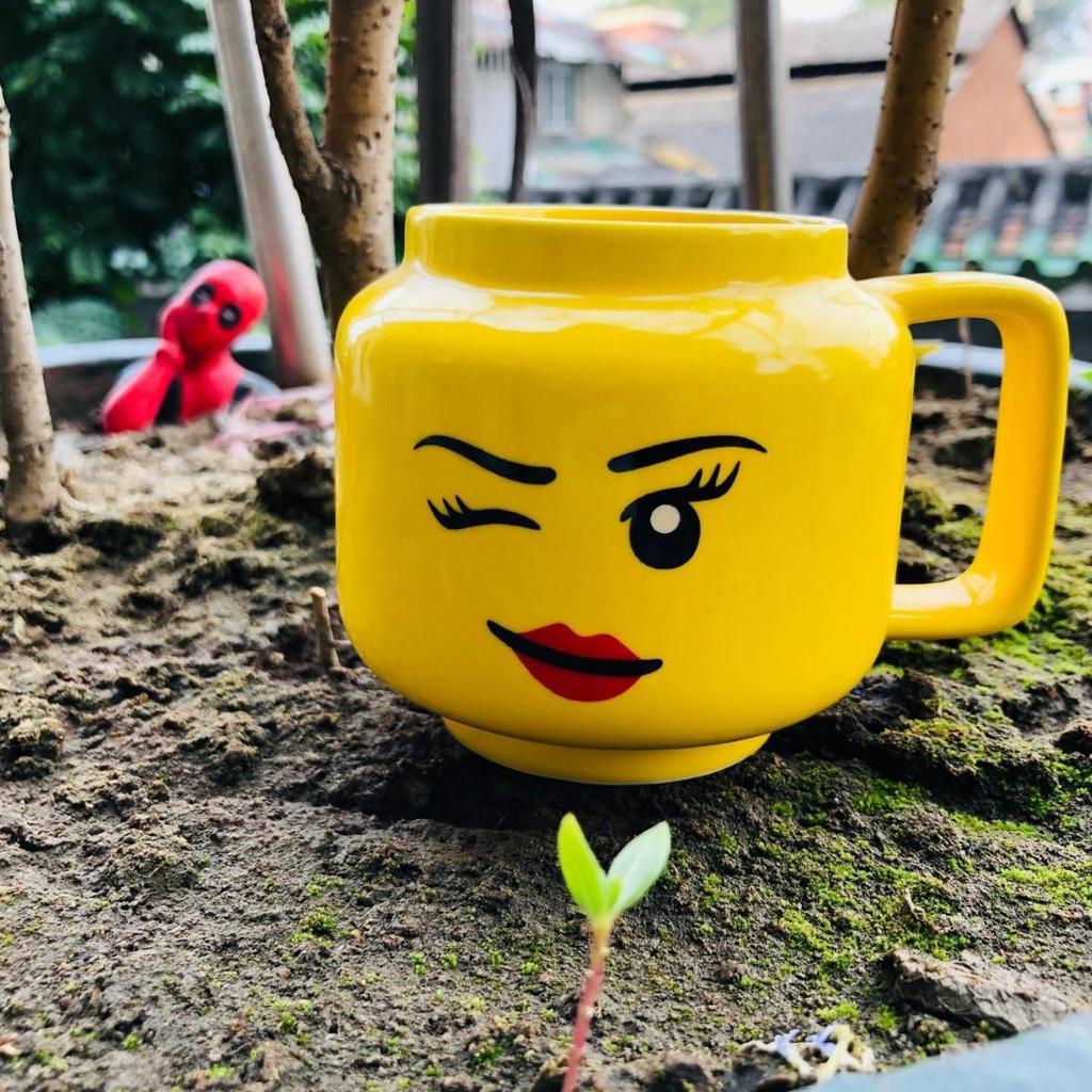 Creative Personality Cute Expression Ceramic Mug | Little Figure Head with a Smiling Face | Unique Gift Cup for Drinking Water.