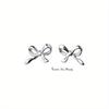 Ohrringe für Frauen, süße, niedliche Ohrstecker mit Schleife, 925er Silbernadeln, schlichter, minimalistischer Ohrpiercing-Schmuck, Geschenke