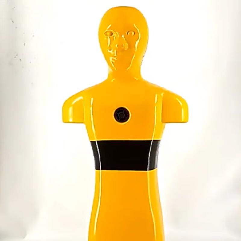 Манекен для тренировок по спасению на воде