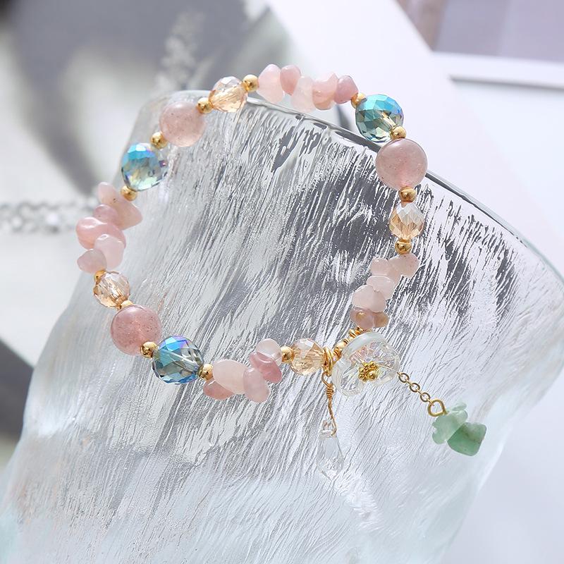 Strawberry crystal powder crystal gravel flower bracelet Bangles Women Fashion Jewelry accessories Gift