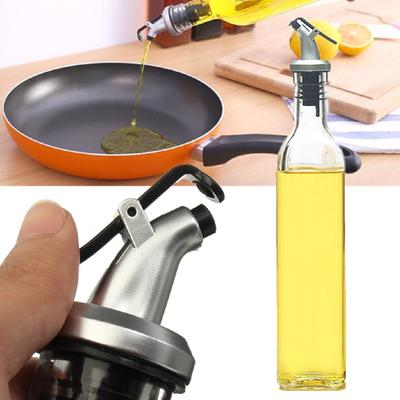 Kitchen Sauce Oil Bottle Dispenser Nozzle Sprayer Vinegar Pour Spout Cap Stopper Soy Sauce/Vinegar/Wine Nozzle Leakproof Nozzle 83x34x34mm