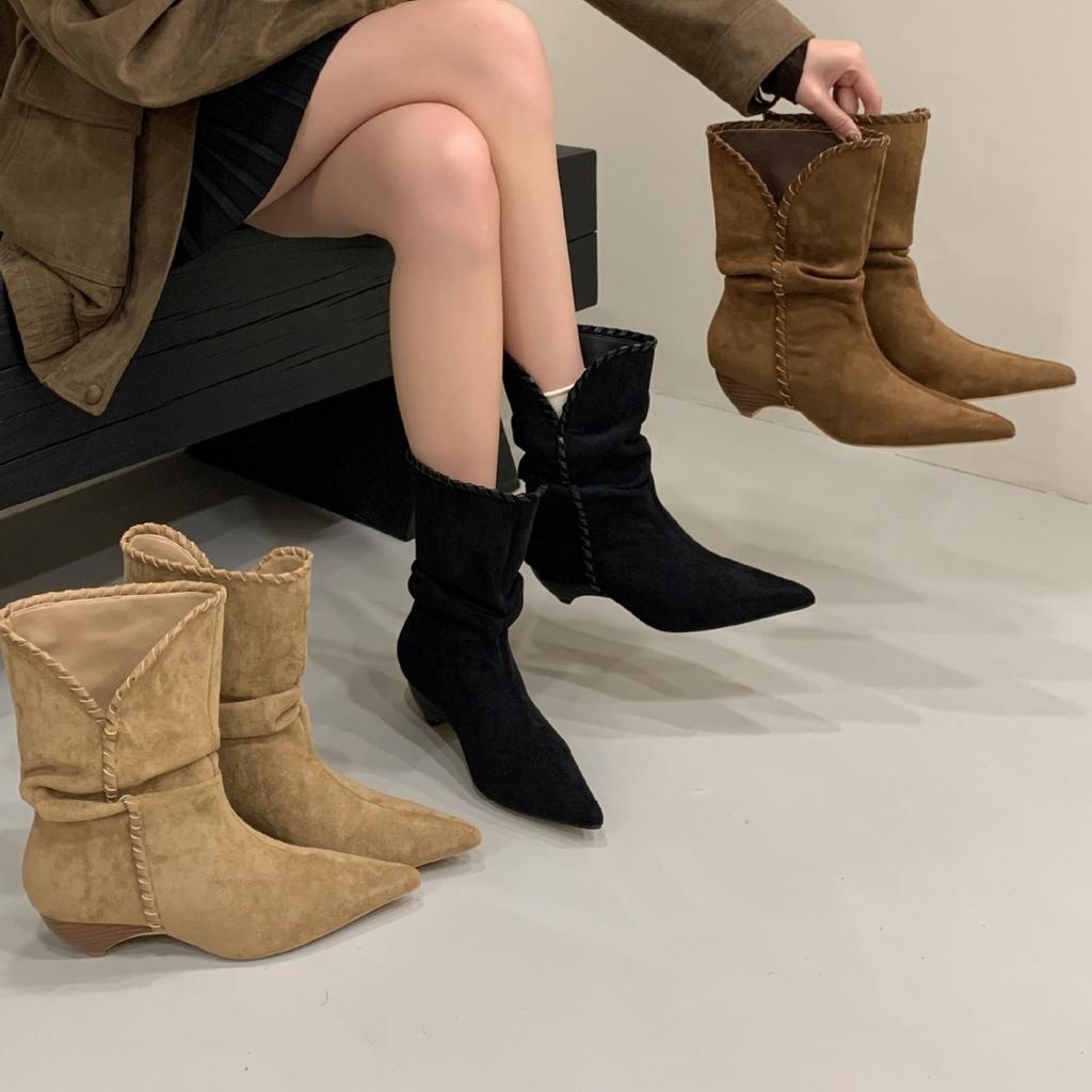 2025 Pointed Short Boots Women's Thick Heel Short Tube Thin Boots European and American Style Khaki Matte Suede Stacking Boots