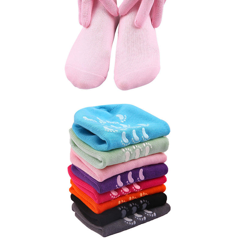 Reusable Cotton Gauze Gel Foot Care Socks for Deep Moisturizing Cracked Heel Overnight Day or Night Use Socks