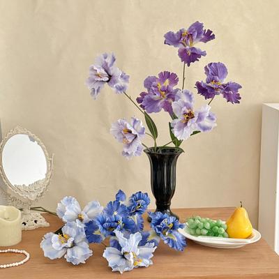 Iris Artificial Flower Realistic Faux Iris Flowers 33" Soft Fabric Indoor Outdoor Decor for Wedding Bridal Bouquets Centerpieces