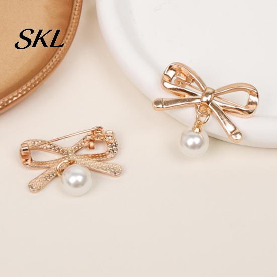 Strong Buckle Brooch Pin, Bow Shape Alloy Lapel Pin with Imitation Pearl, Non-fading Electroplating Anti-Oxidation Badge for Coats Shirts Bags