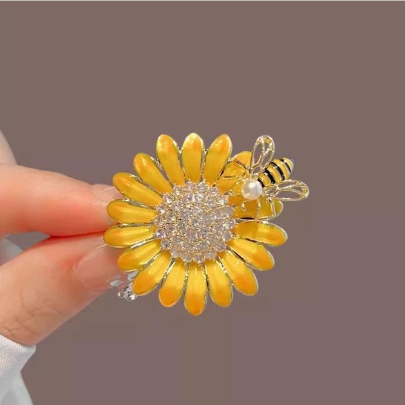 New Alloy Brooch High-end Niche Women's Peony High-end Pin Coat Suit High-end Versatile Brooch