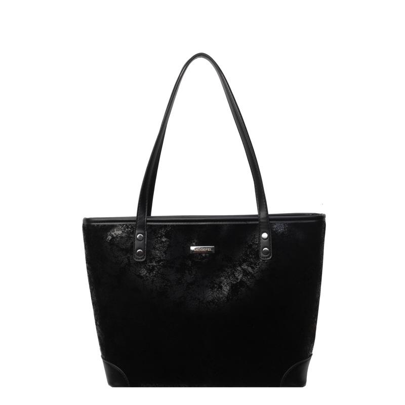 Large-capacity tote bag women's new fashionable and simple armpit bag commuting to work single shoulder hand bag