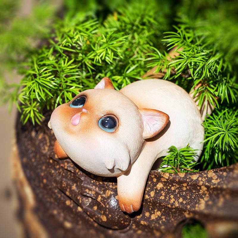 Whimsical Cat Fish Tank Hanging Flower Pot Ornament for Garden Decor