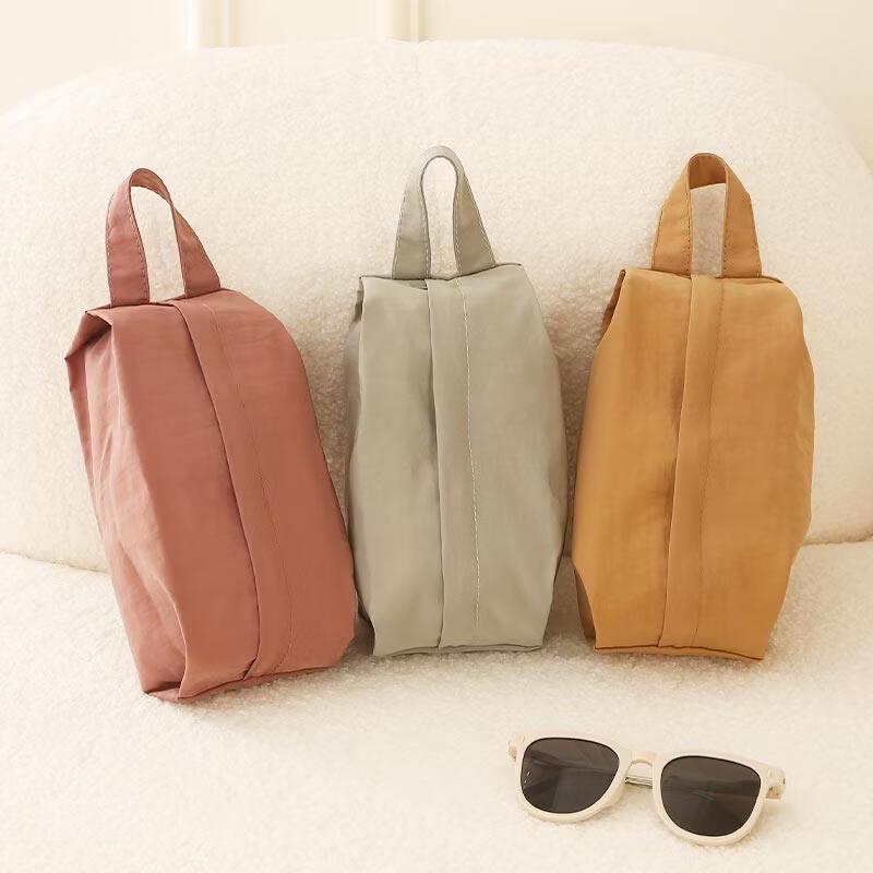 Kashicong Portable Travel Underwear & Sock Organizer Bag