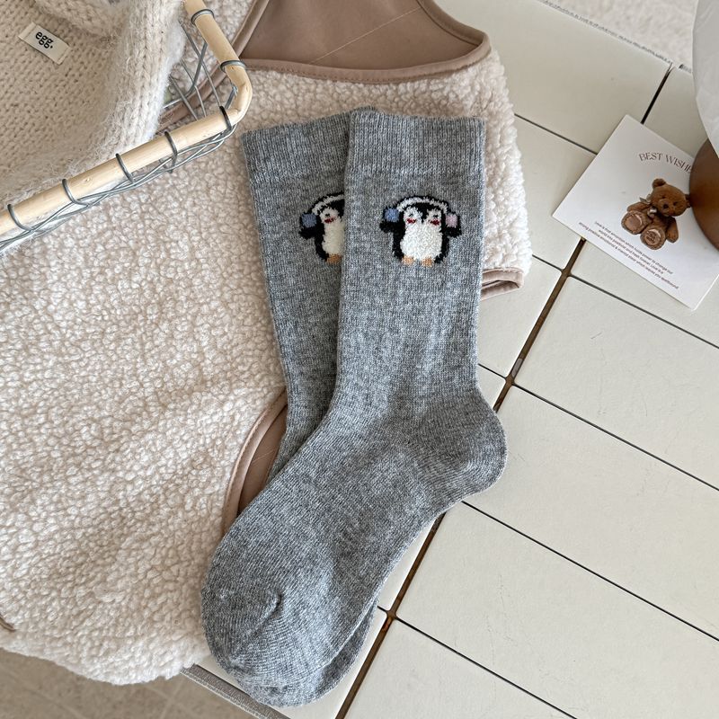 Ladies Autumn Winter Thickened Warm Soft Versatile Cartoon Penguin Wool Tube Stack Socks