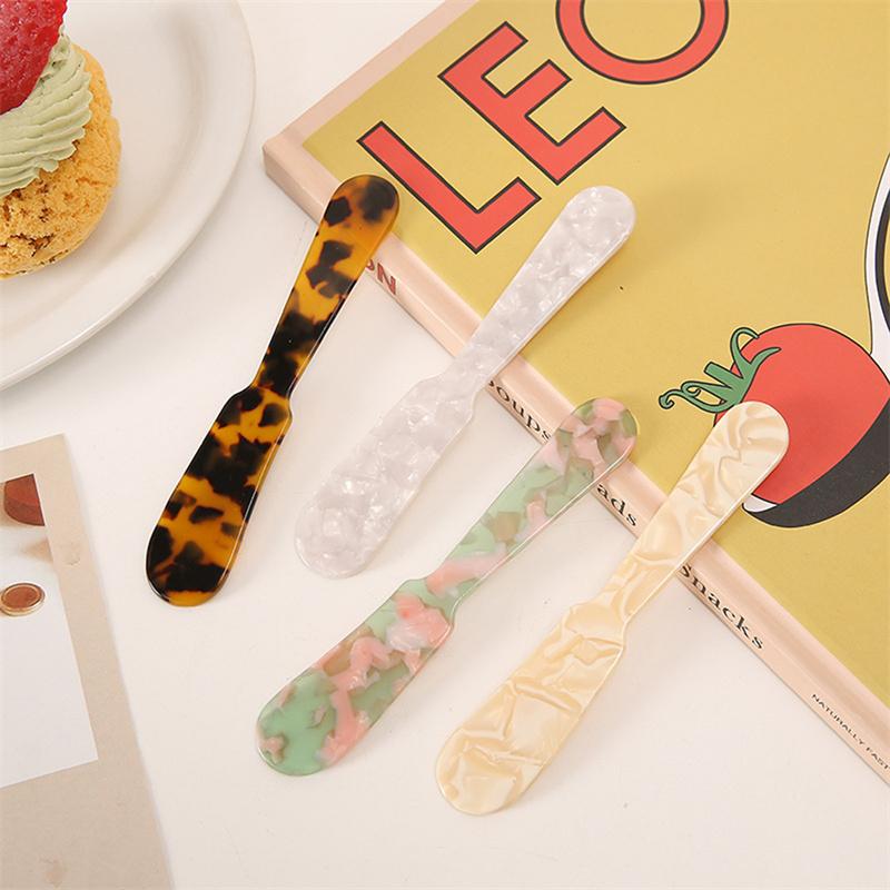 Vintage Korean Style Acrylic Cake Spoons Knife Reusable Dessert Spoon for Coffee Ice Cream Cake Decoration Gift Kitchen Prop
