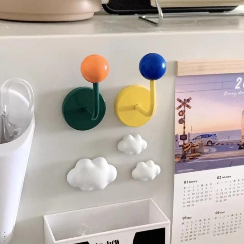1pc Magnetic Hook Bathroom and Kitchen Strong Seamless Non Perforated Magnetic Suction Hook for Refrigerator Home Organization