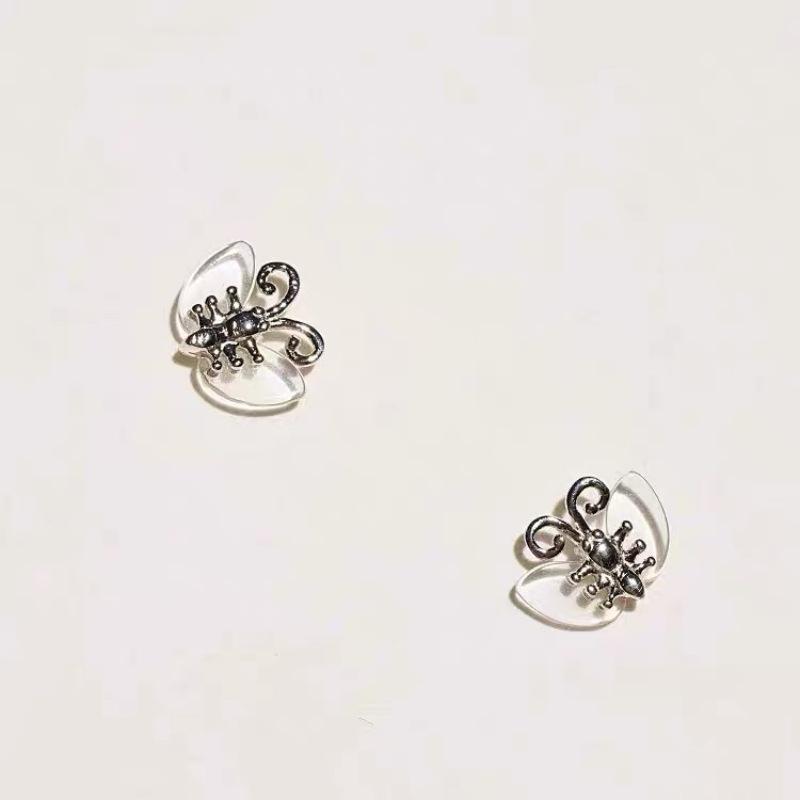 Серьги-гвоздики  Бабочка с кристаллами  из медного сплава - Серебристые прозрачные крылья, Мини-гвоздик, Детский дизайн для женщин серебряный