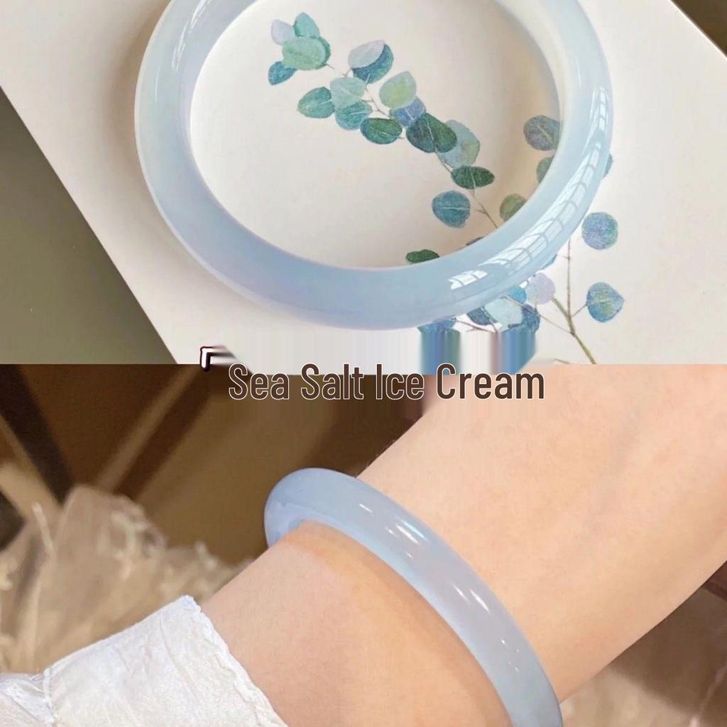 One-Step Glass-Like Jade Bangle: Xiaohongshu Style, Natural Buzhichun Ice-Clear, Women's High-Ice Round Design.