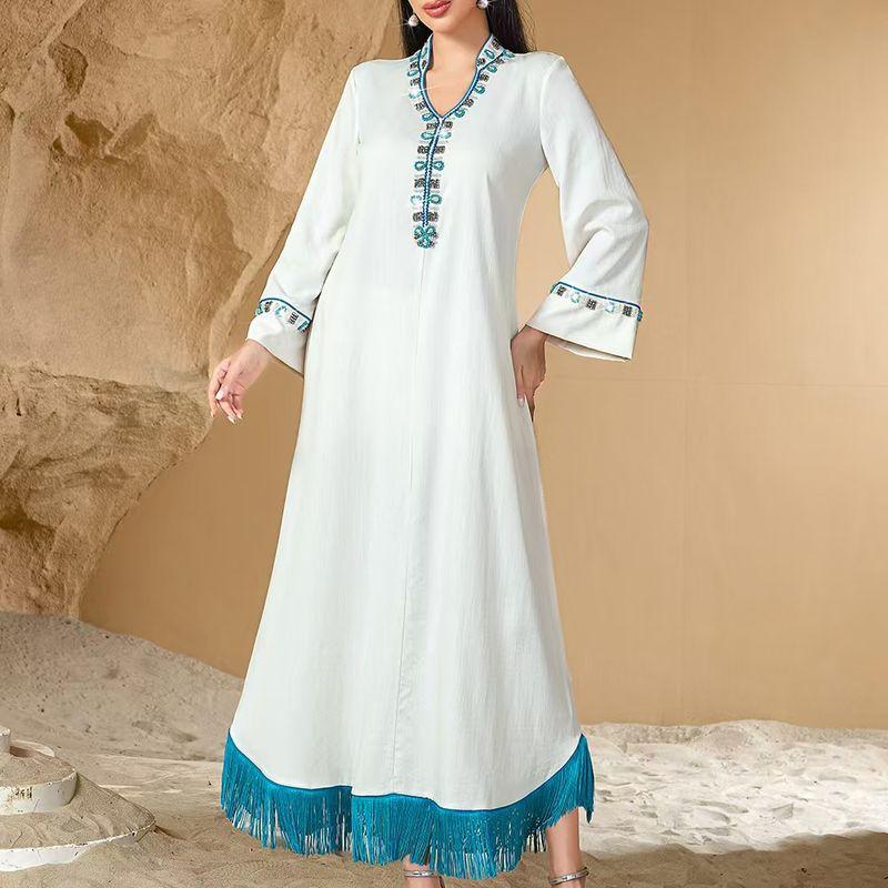 

Middle East New Fashion Pearl Embroidery Tassel Robe Dress Tassel Bead Embroidered Dress White L