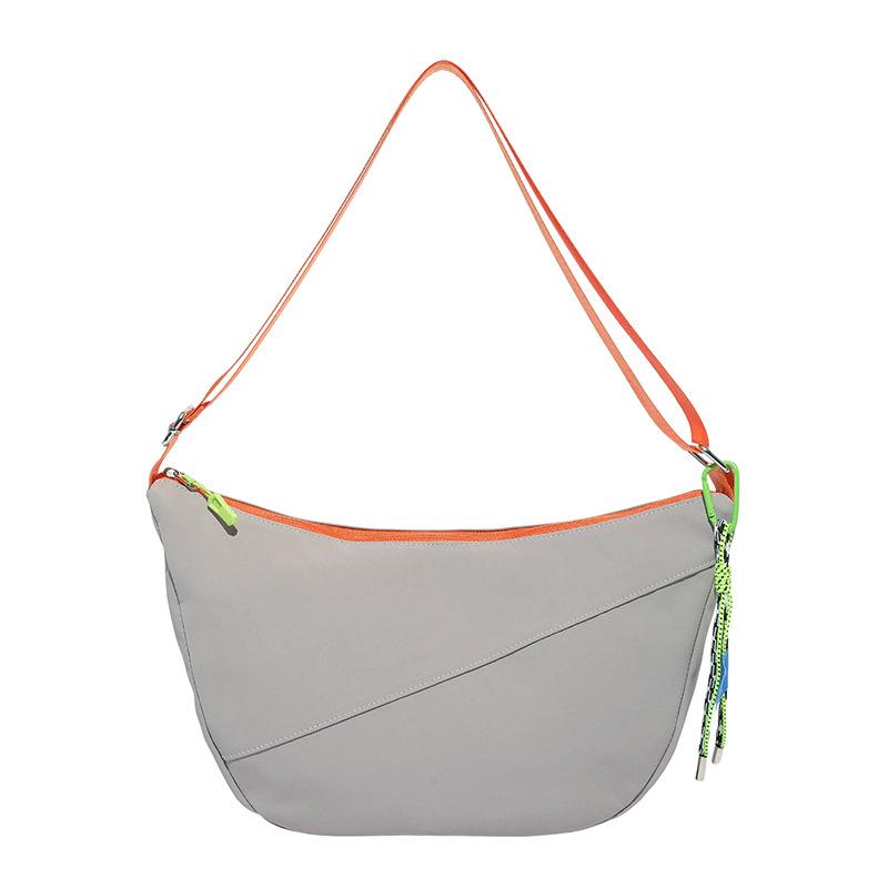 Retro casual style large capacity dumpling satchel new casual literary single shoulder messenger bag fashion