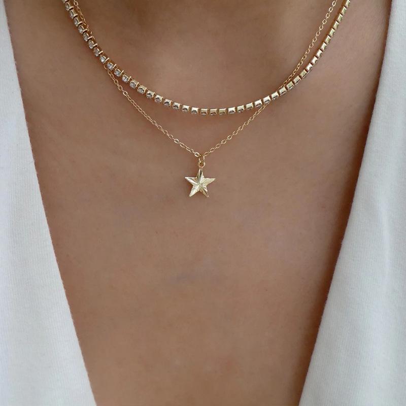 Multi-layer Necklace Jewelry Women's Alloy Star Diamond Pendant Rhinestone Claw Chain Collarbone Chain