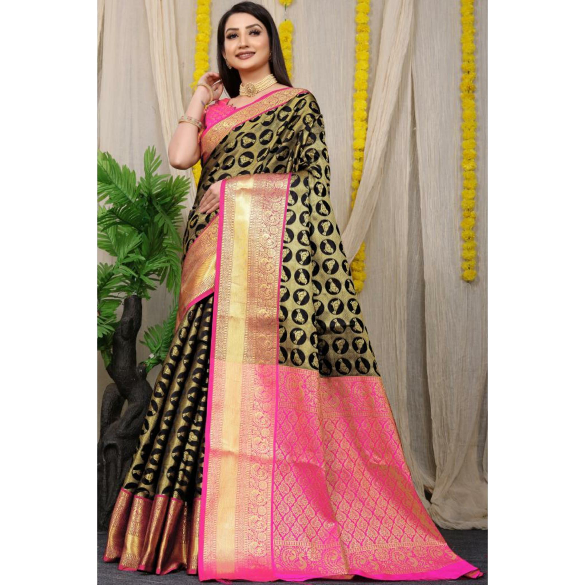 

Индийское традиционное мягкое шелковое сари ручной работы Kanchipuram с богатым контрастом Zari Wooven Pallu