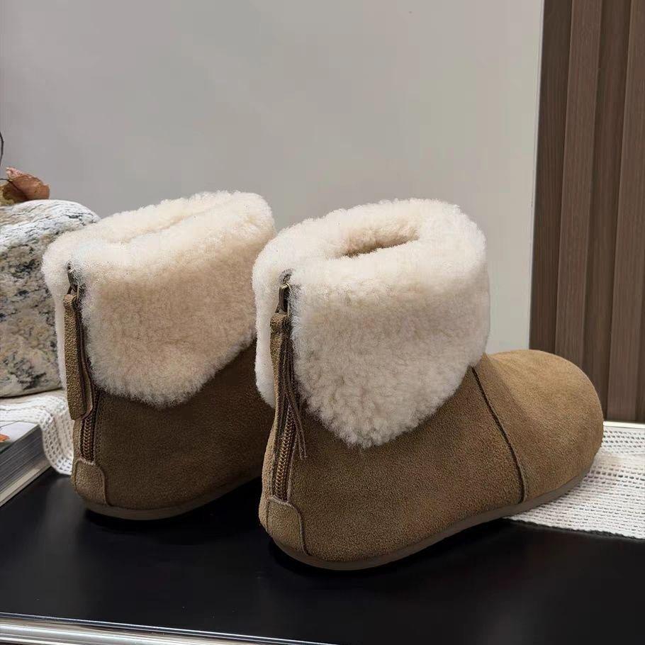 Niche design sense fleece warm versatile snow boots women's season French comfortable short boots