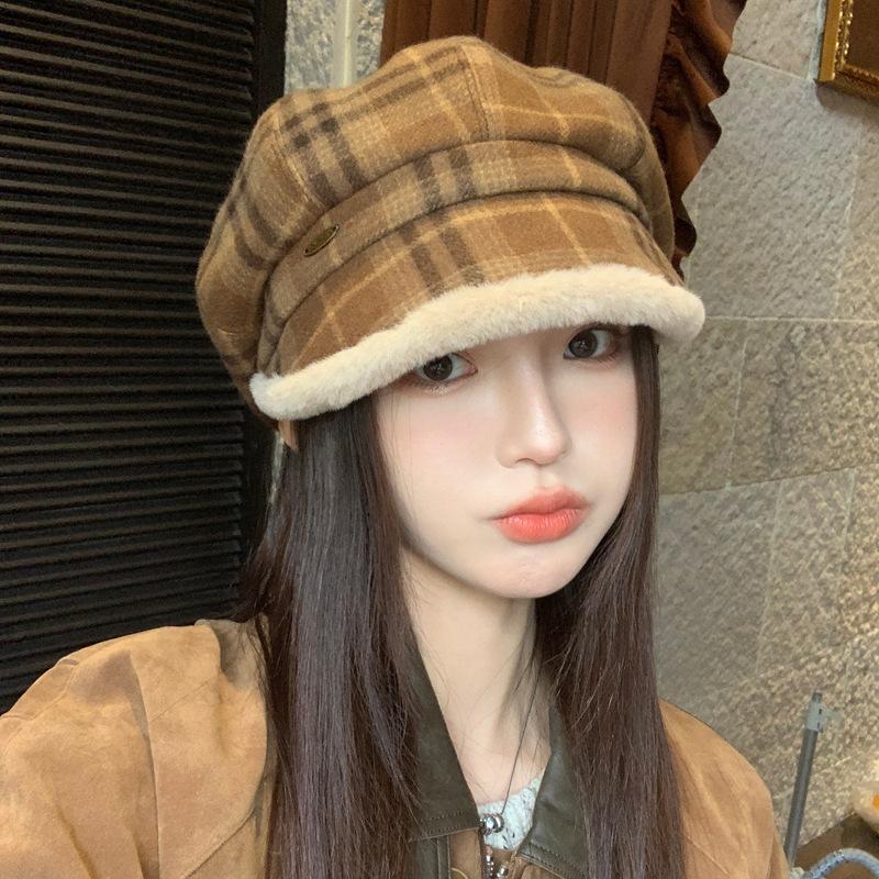 Woolen Star Anise Beret Children Autumn and Winter New Retro Plaid Warm Face Small Bud Painter Hat