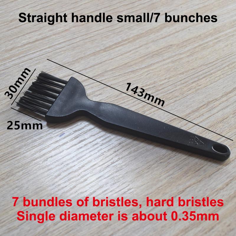 1Set Laptop Cleaning Kit Portable Cleaning Brush Nylon Brush Machine Cleaning Brush Razor Cleaning Brush Keyboard Cleaning Kit