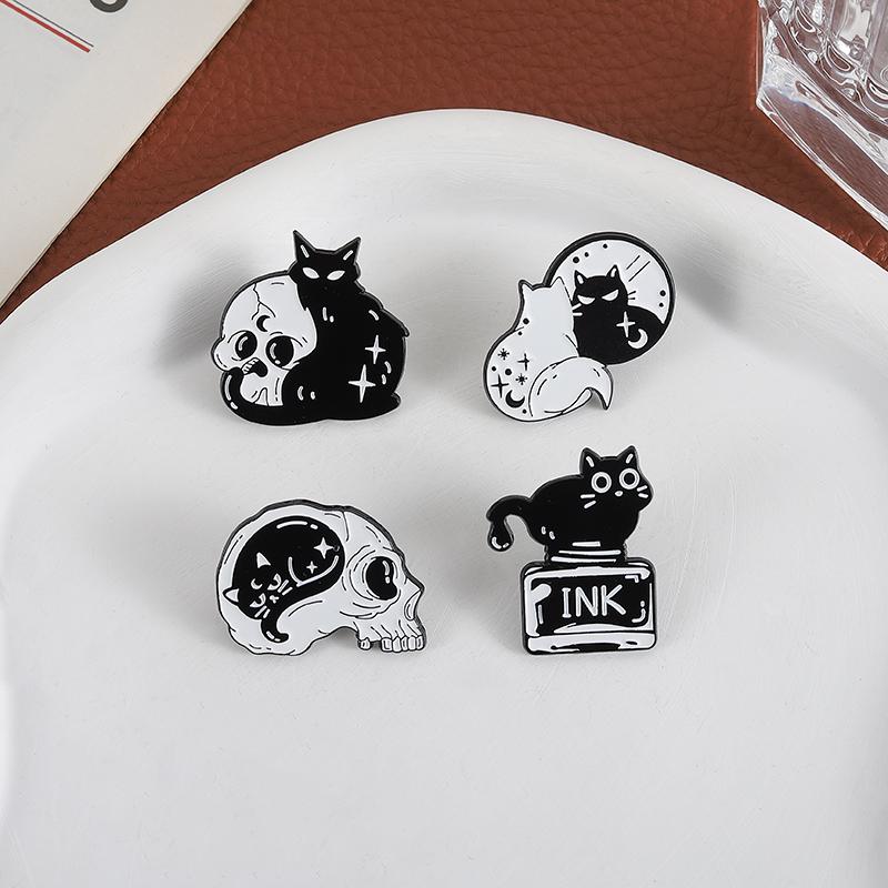 Gothic Punk Luna Black Cat With Skull Enamel Pin Moon Phases Witchy Halloween Brooches Lapel Badge Jewelry Gifts For Friends