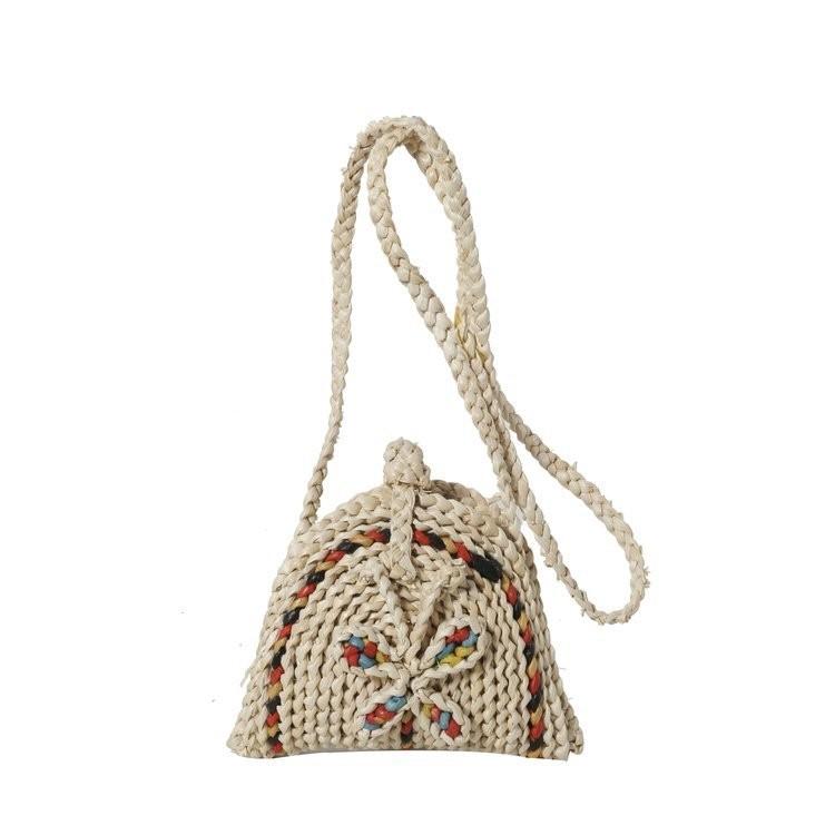 

Charming Floral Design Women s Woven Crossbody Bag Small Beach Handbag For 2024 Travel Adventures Butterfly