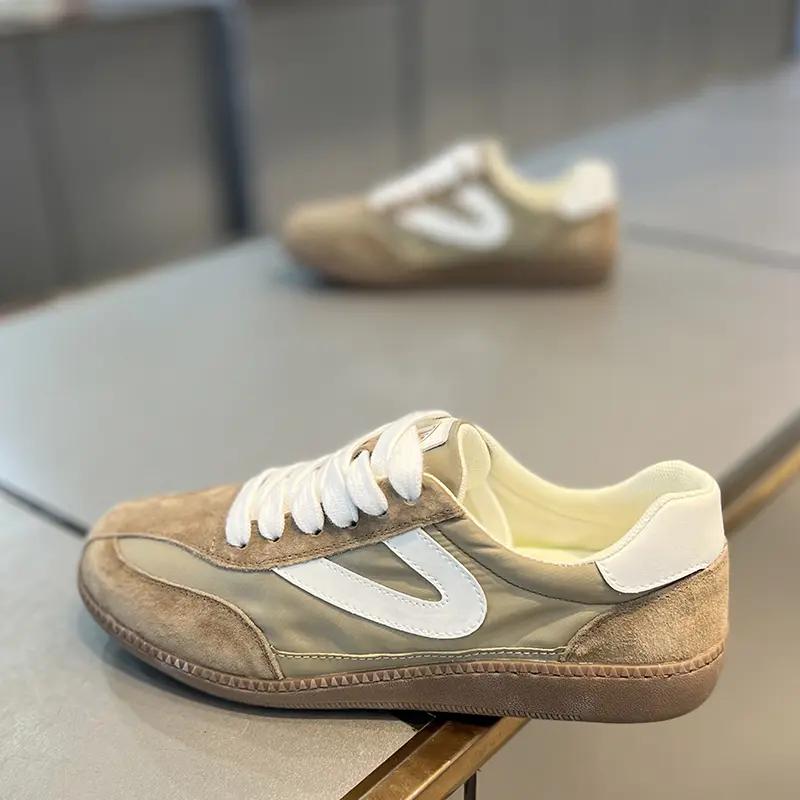 Fashion Maden 2025 Spring New Retro Casual Shoes for Men White Low Top Sports Tennis Shoes Outdoor LaceUp Footwear Designer Sneakers