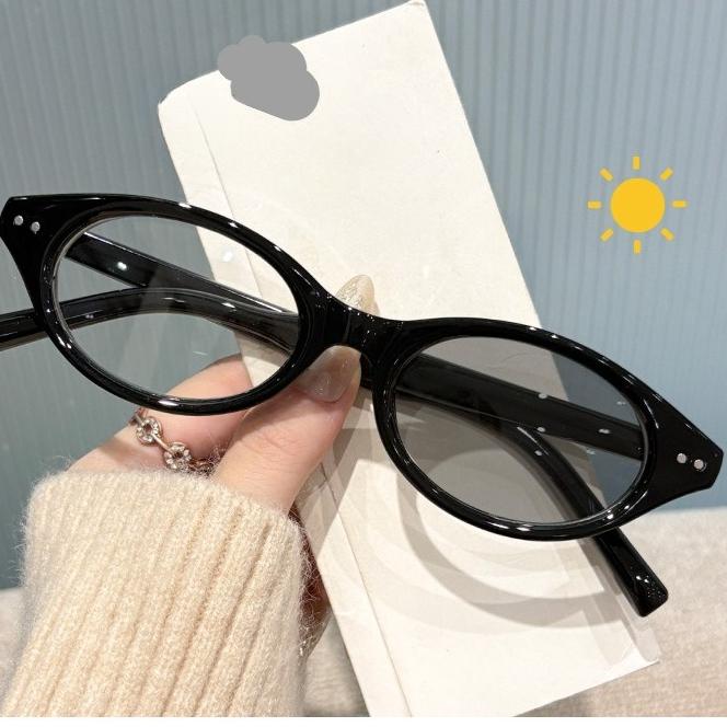 Rice Nail Decorative Myopia Glasses Photochromic Multifunctional Glasses Anti Blue Light Function+UV Resistant Eyeglass Lenses