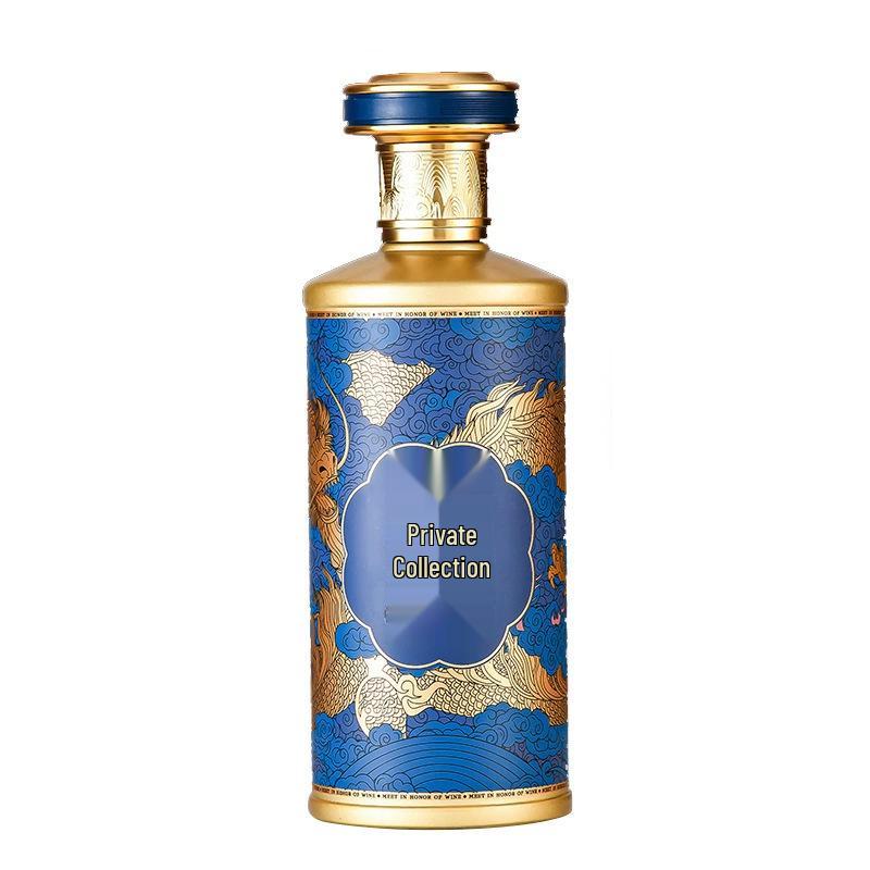 High-Grade Dragon Pattern Baijiu Glass Bottle with Spray Paint, 500ml Capacity for Home Brewing and Wine Storage.