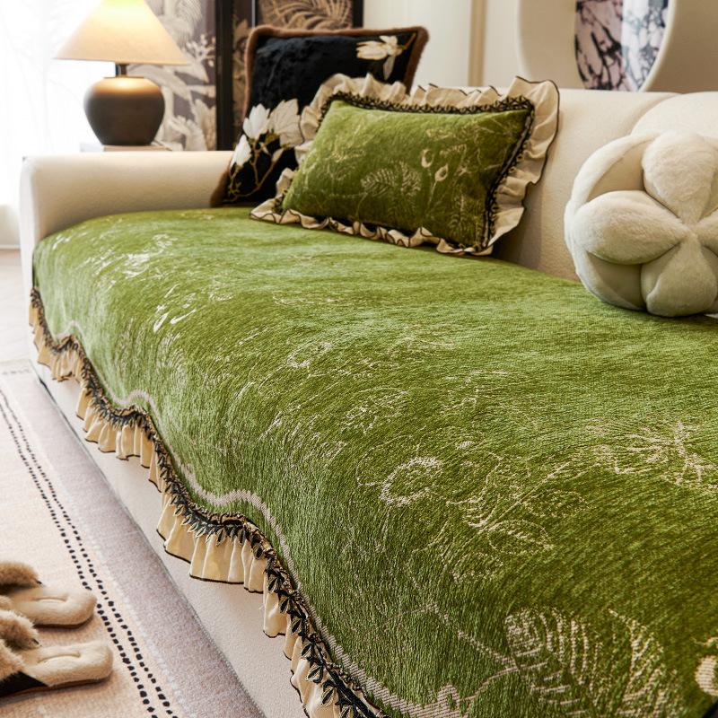 French Retro Sofa Cushion High-end Special-shaped Cover Towel 2025 New Non-slip Seat Cushion High-end Sofa Cover