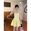 Süßes gelbes Trägerkleid Damen Sommer Schleife plissierter Knospenrock Tütürock schöner Rock