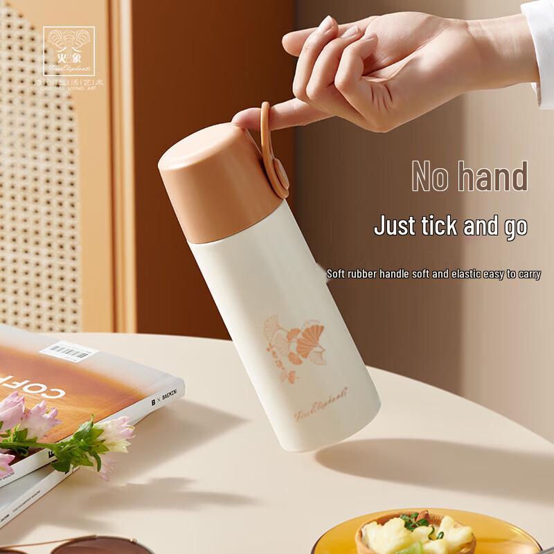 Набор маленьких счастливых чашек и чайника Хуосян