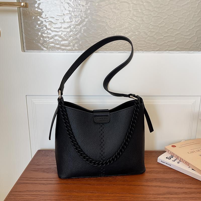Summer Women's Bag Commuting Underarm Crossbody Tote Bag Fashion Chain Handbag Quality Pu Leather Shoulder Bag Purple Bolsos
