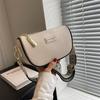 This Year's Popular Niche Bags 2025 New Women's Bags Fashionable Wide Shoulder Straps Messenger Bags High-end Popular Saddle Bags